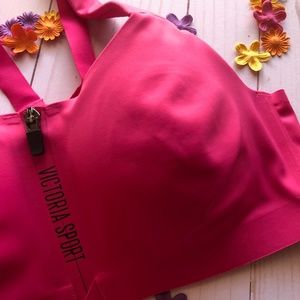 Victoria's Secret Intimates & Sleepwear - Victoria Sport Incredible Knockout Ultra Max Bra Victoria's Secret Intimates & Sleepwear - Victoria Sport Incredible Knockout Ultra Max Bra